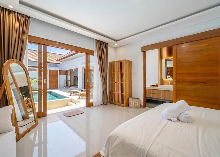 Sofia - Quiet Pool Escape With Spacious Sundeck In Prime Location Вилла *
