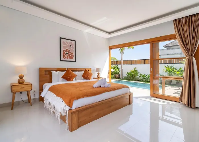 Sofia - Quiet Pool Escape With Spacious Sundeck In Prime Location Canggu (Bali)