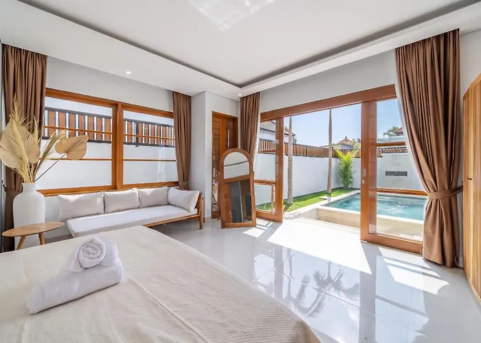 Sofia - Quiet Pool Escape With Spacious Sundeck In Prime Location Чангу