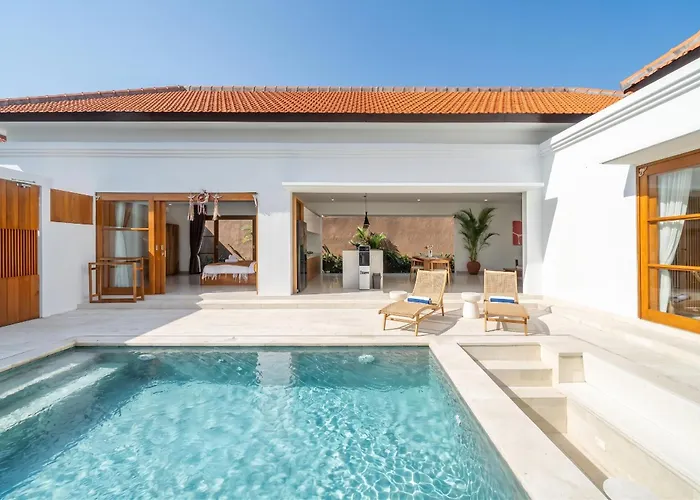 Villa Sofia - Quiet Pool Escape With Spacious Sundeck In Prime Location Canggu (Bali)